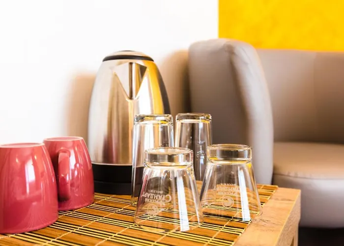 Theona 招待所 奥布佐尔