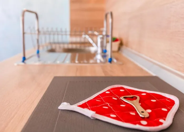 Theona 4* 奥布佐尔