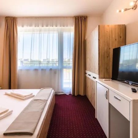 Theona Guest house